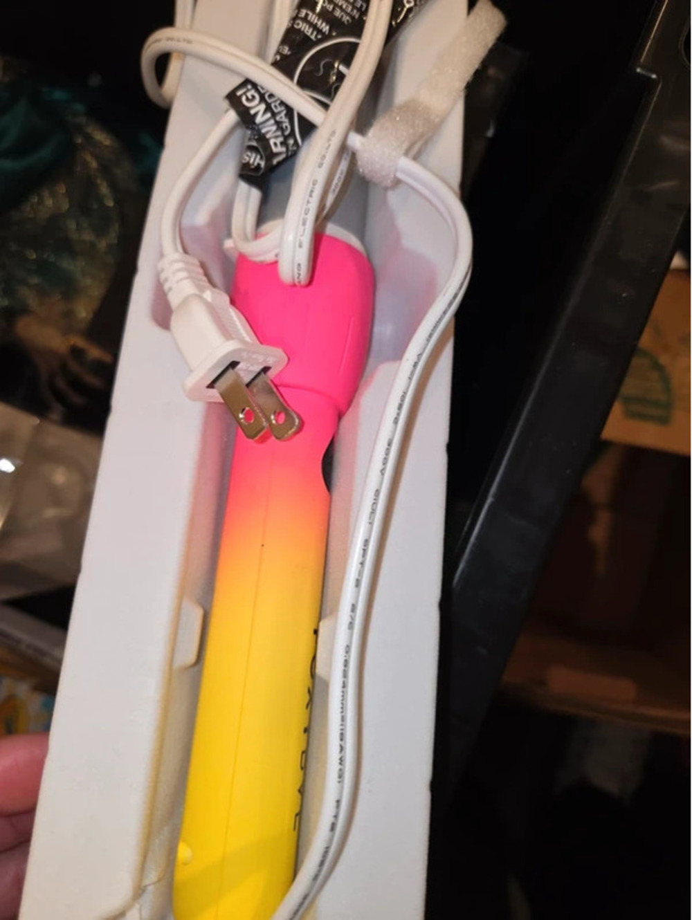 Foxy Bae electric dream neon 32mm wand